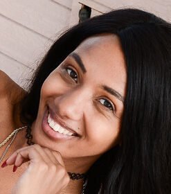 Alexis Avery