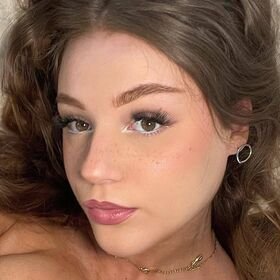 Alida Moya