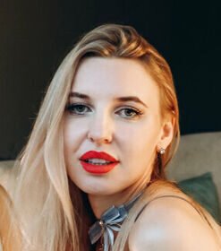 alinacutie23
