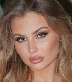 Amanda Strand