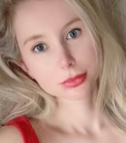 Amy Snow