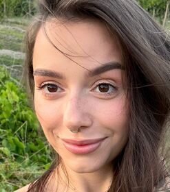 amybyamy